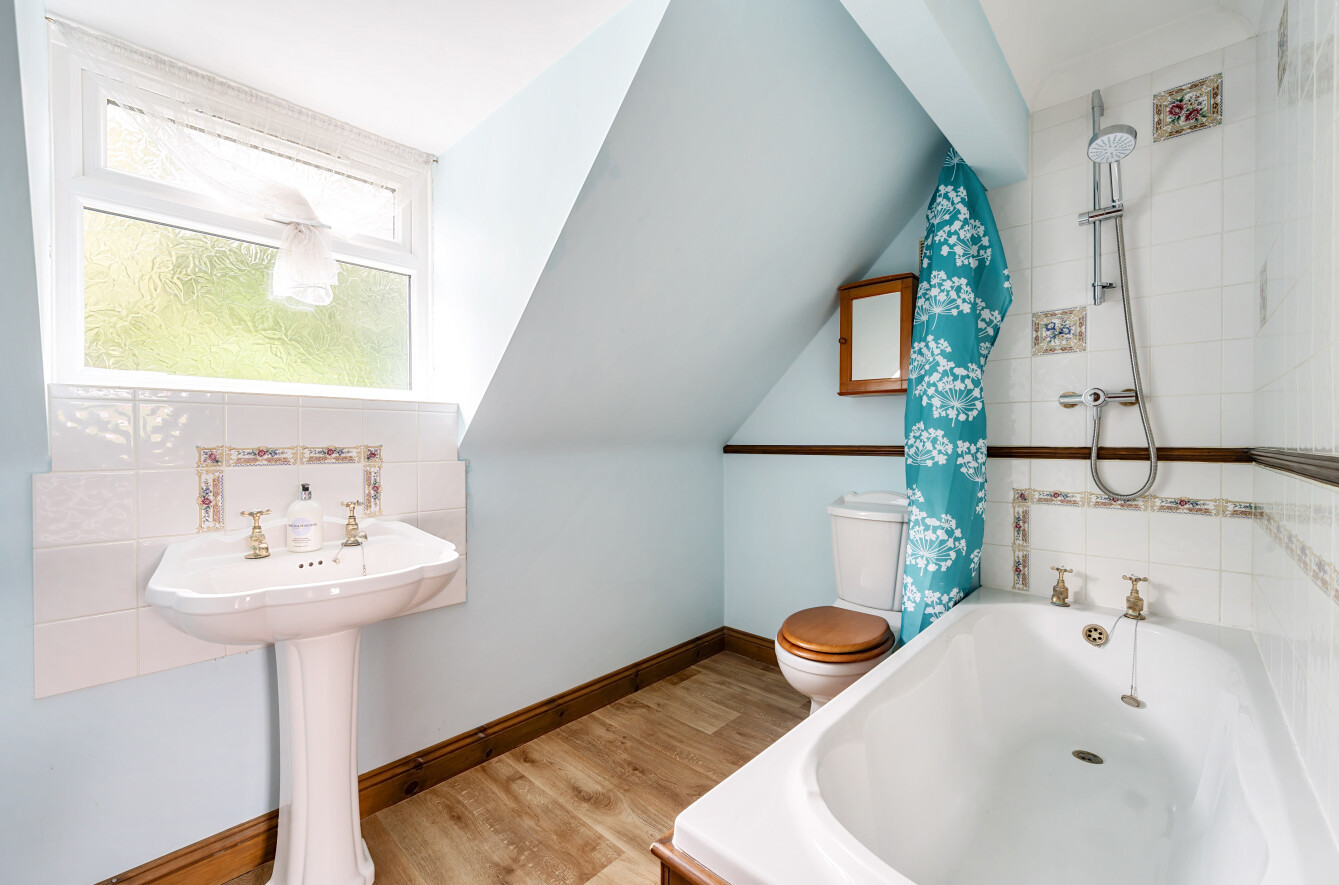Ensuite